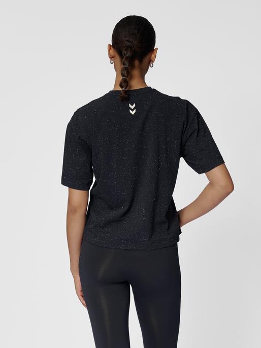 Image du produit hummel hmlMT ULTRA BOXY SHORT T-SHIRT (XS)
