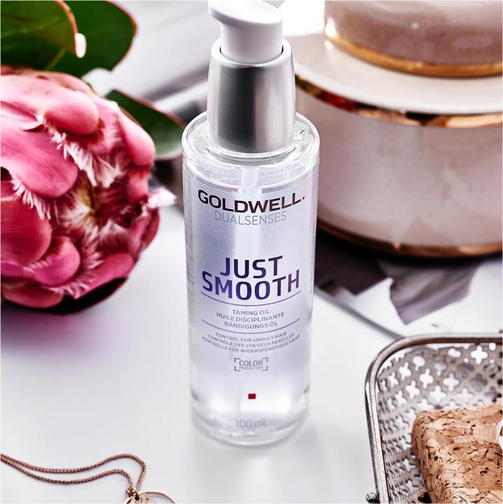 Actual product image Goldwell Just Smooth Taming Oil (100 ml)