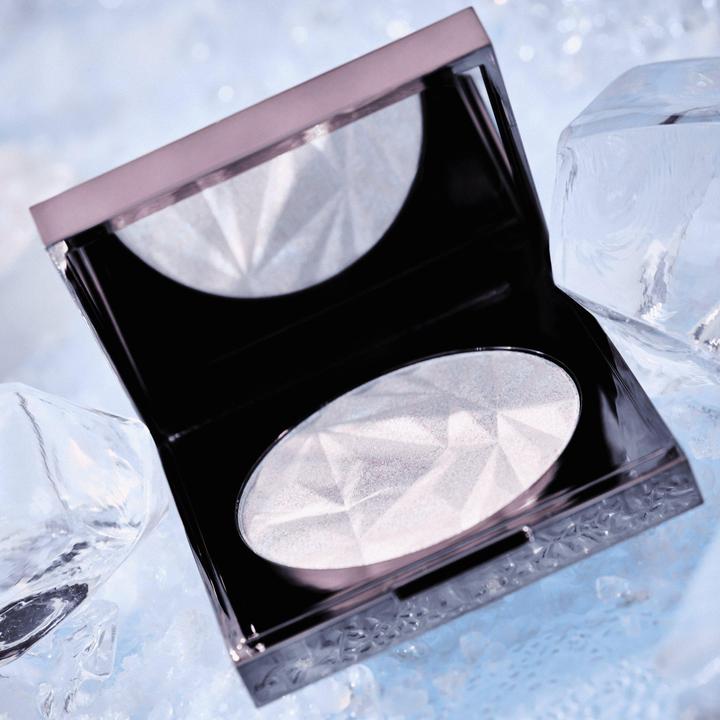 Actual product image Catrice Arctic Illusion (C01 Crystal Cold, Highlighter, 8.80 g)