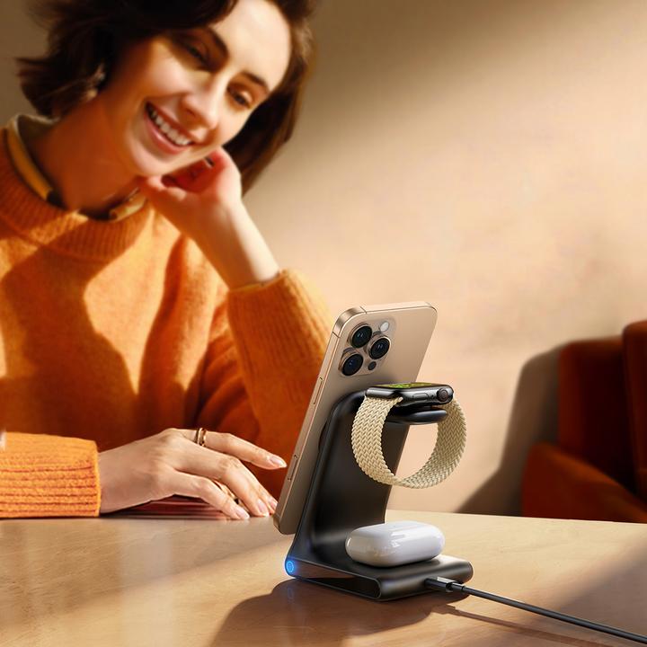 Actual product image Joyroom JR-W15 Wireless Charger 3 in 1 Charging Station with MagSafe - Black (15 W)
