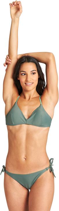 Actual product image Arena W Solid Triangle Two Pieces (42)