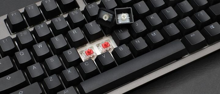 Produktbild Ducky Shine 7 (DE, Kabelgebunden)