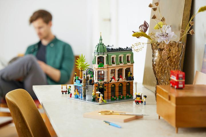 Immagine prodotto LEGO Boutique- Hotel (10297, Set LEGO rari)