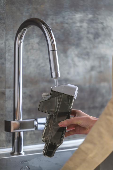 Actual product image Hoover HW500 011 (4 bar, 150 W)