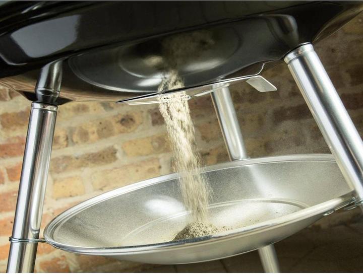 Actual product image Weber Compact Kettle (57 cm)