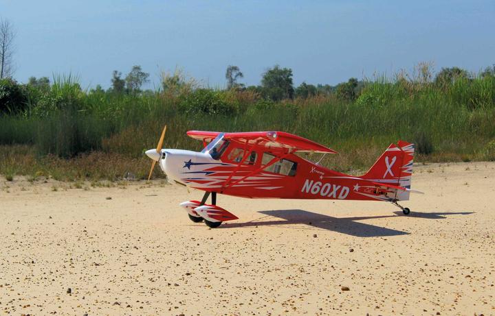 Actual product image Seagull Models SG-Models ) Champion Xtreme Decathlon 122" V2 "Red" ARF (Aerobatics)