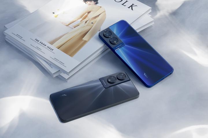 Produktbild TCL 505 (128 GB, Space Grey, 6.75", Dual SIM, 50 Mpx, 4G)