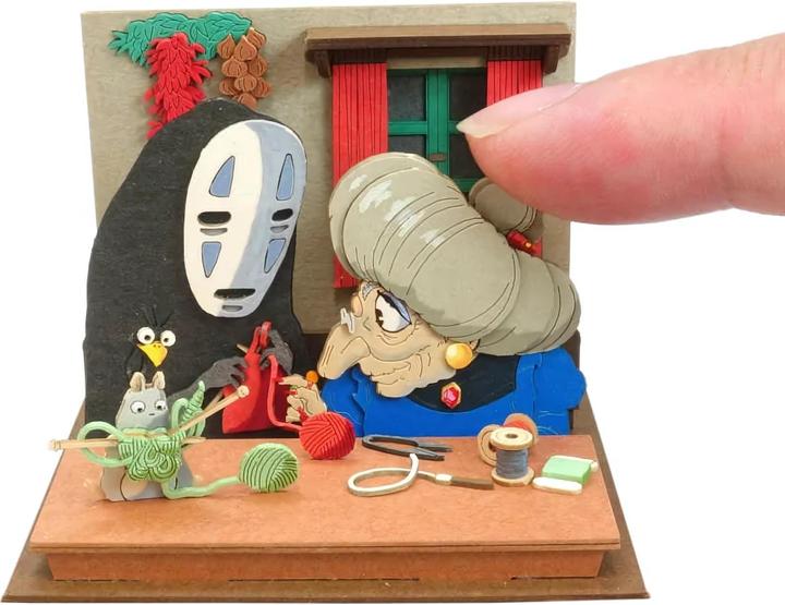 Produktbild Sankei Chihiros Reise ins Zauberland - Yubaba und das Ohngesicht stricken - Paper Art Box