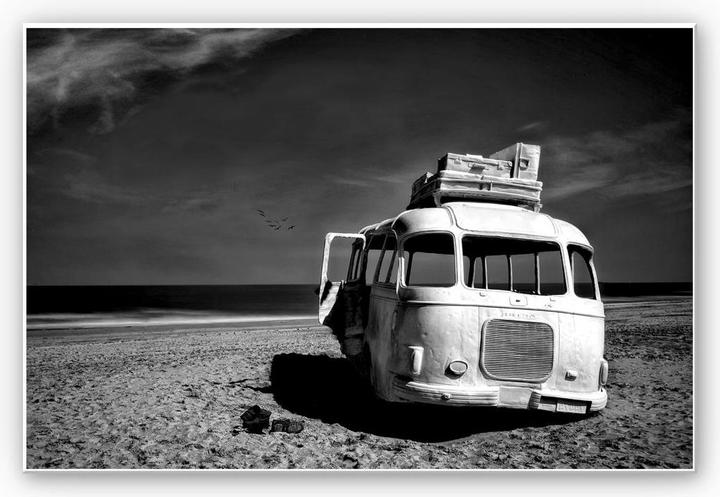Image du produit Trenddeko Depaepe - Bus échoué (100 x 70 cm)