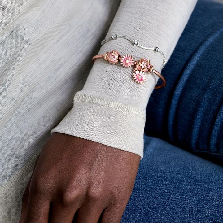 Actual product image Pandora Rose Daisy (Zirconia, Silver, Enamel)