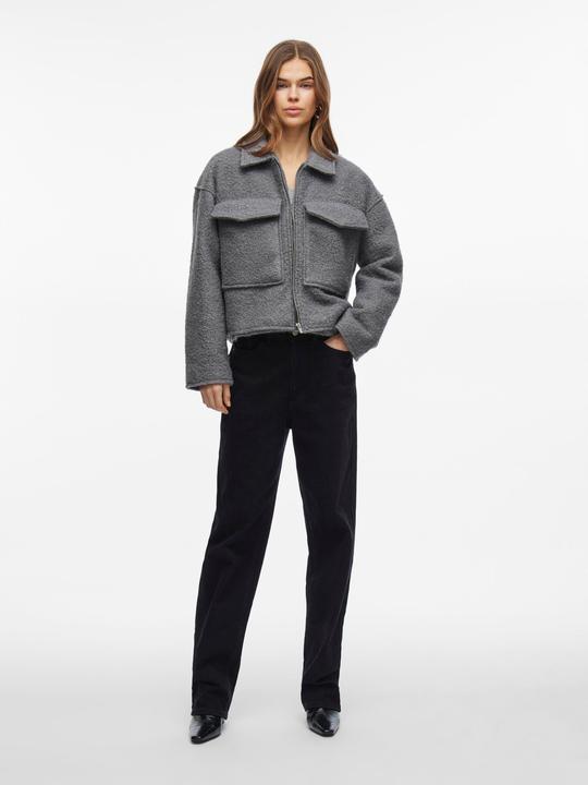 Actual product image Vila Reissverschluss Jacke (44)