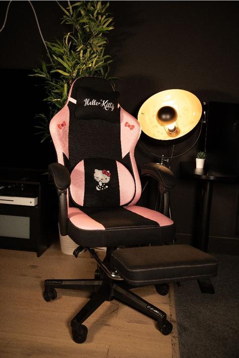 Produktbild Konix Hello Kitty Premium Gaming Chair