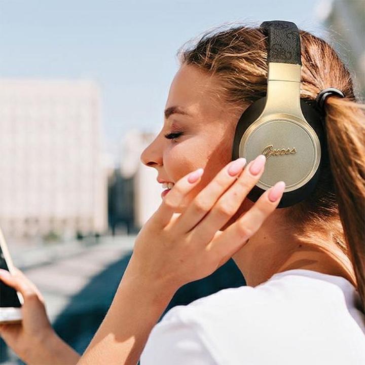 Immagine prodotto Guess Wireless Leather Headphone with Metal Logo (Nessuna soppressione del rumore, 32 h, Senza fili)