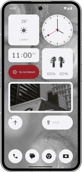 Actual product image Nothing Phone (2) (256 GB, White, 6.70", Dual SIM, 50 Mpx, 5G)