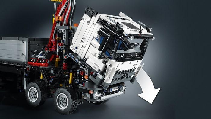 Image du produit LEGO Mercedes-Benz Arocs 3245 (42043, LEGO Technic)