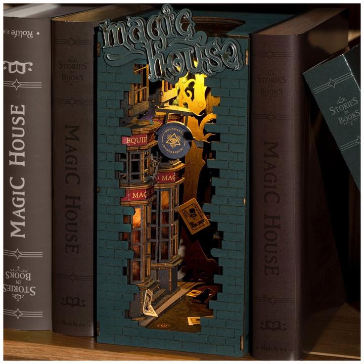 Actual product image Robotime Magic House