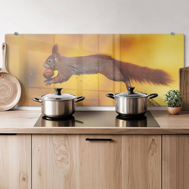 Actual product image Trenddeko van Duijn - Squirrel jumping (100 x 40 cm)