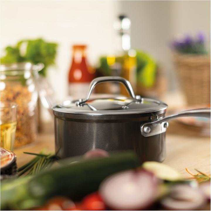 Actual product image Kuhn Rikon Easy Pro (16 cm, Saucepan, Aluminium)
