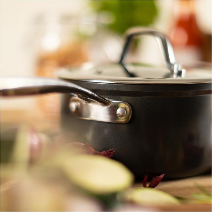 Actual product image Kuhn Rikon Easy Pro (16 cm, Saucepan, Aluminium)