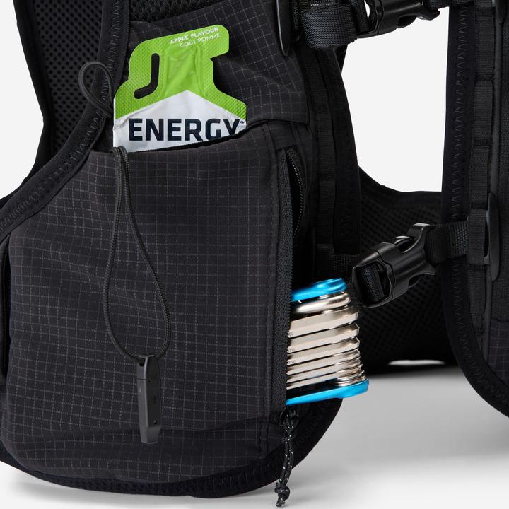 Actual product image Rockrider Fahrrad Trinkrucksack 3 L / 2 L schwarz (3 l)