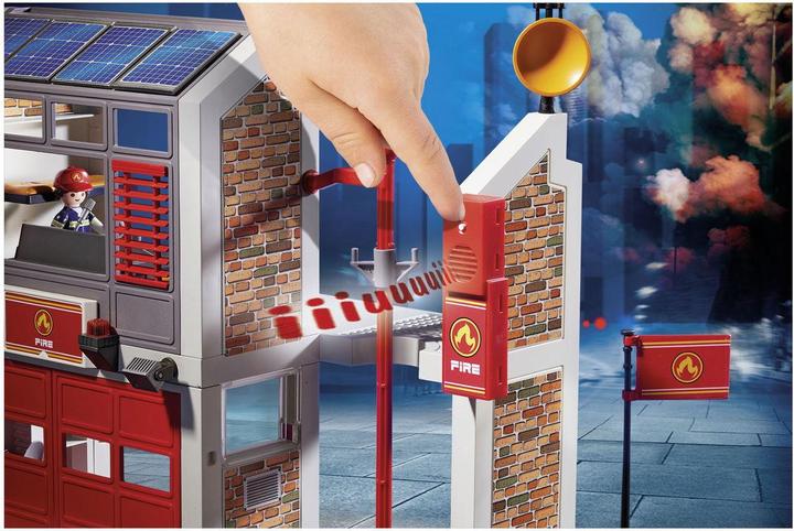 Actual product image Playmobil Large fire station (9462, Playmobil City Action)