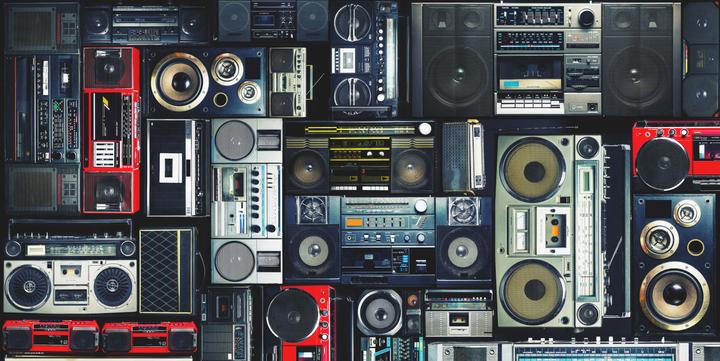 Produktbild CoverYourDesk Schreibtischunterlage Retro-Kassettenrekorder