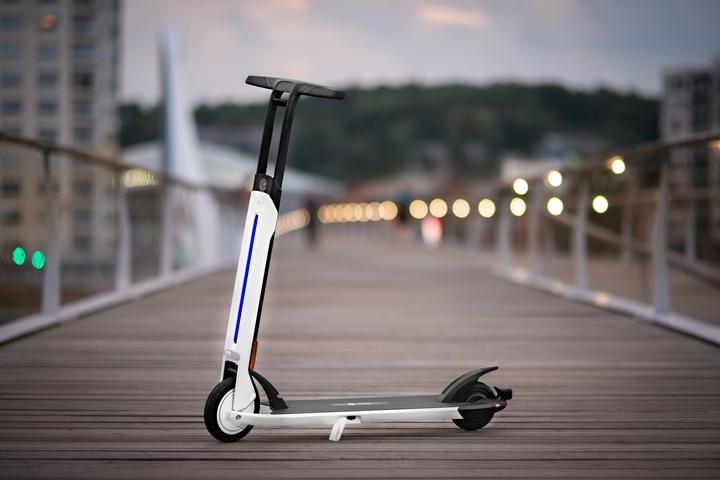 Immagine prodotto Segway-Ninebot KickScooter Air T15E (20 km/h, 12 km, 250 W)