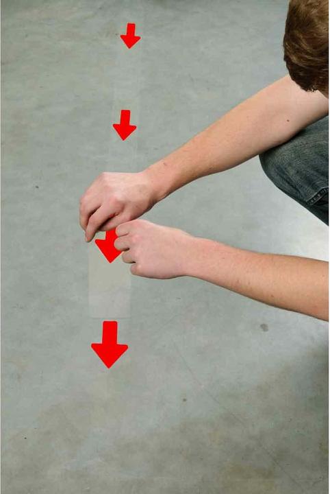 Immagine prodotto Brady B-514, ToughStripe, nastro segnaletico per pavimenti, frecce (a intervalli di 457 mm), poliestere