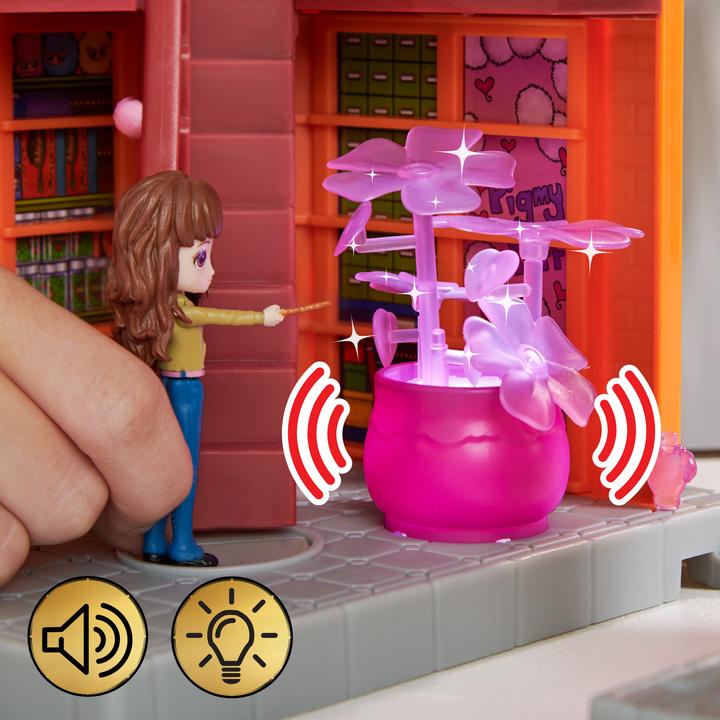 Produktbild Spin Master Wizarding World Harry Potter - Diagon Alley (Winkelgasse) Spielset mit Licht und Sound sowie 2
