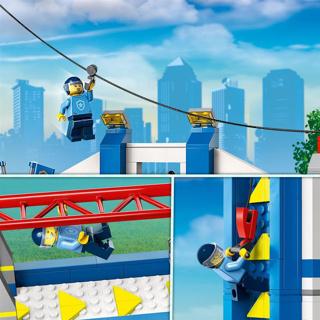 Image du produit LEGO 60372 École de police (60372, LEGO City)