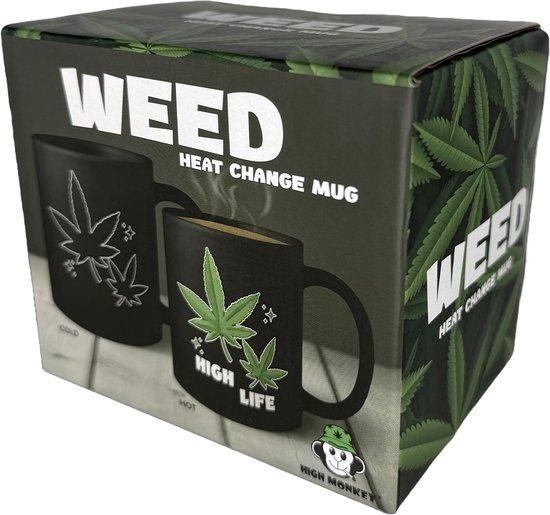 Actual product image Mad Monkey High Life Weed" mug - with colour change (300 ml)
