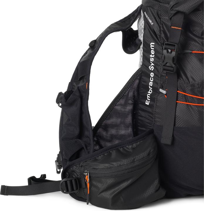 Actual product image Silva Strive Mountain (17 l)