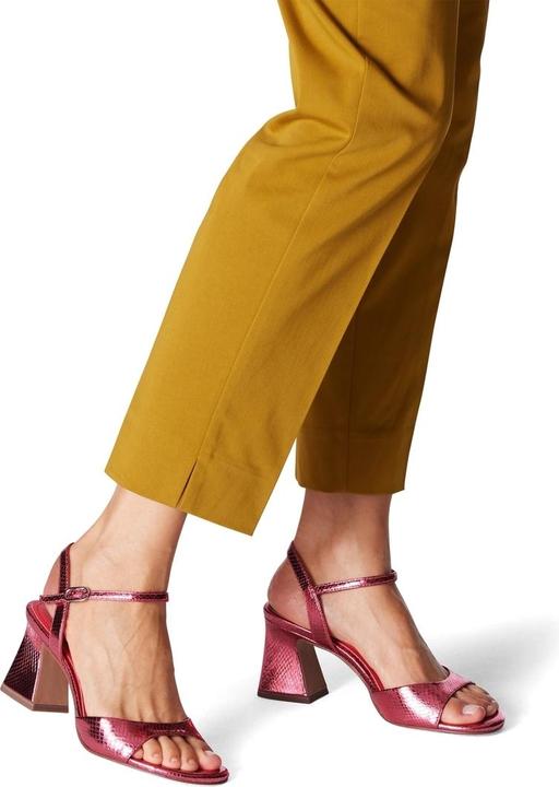 Actual product image Tamaris Sandal (37)