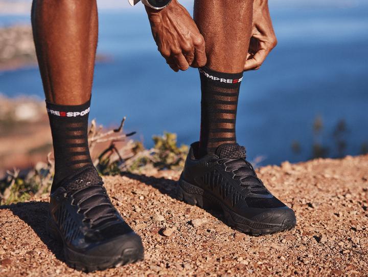 Actual product image Compressport Pro Racing Socks v4.0 Ultralight Run High (39 - 41)