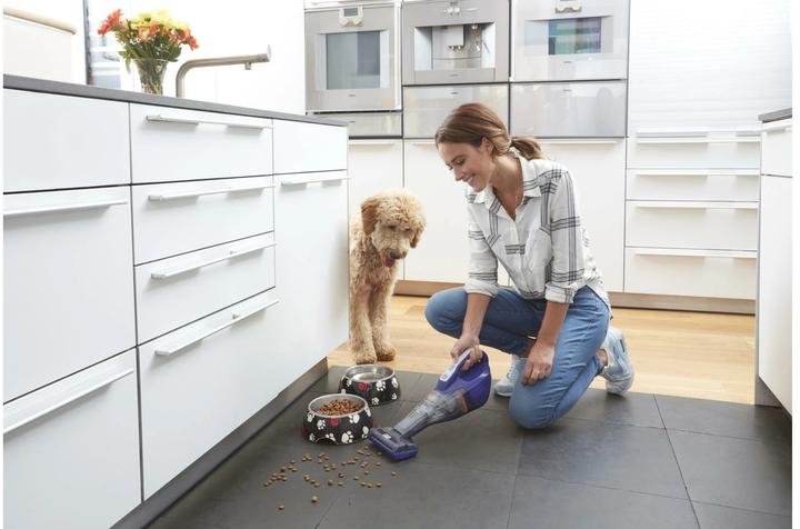 Immagine prodotto Black & Decker Aspirapolvere a batteria Dustbuster 12V Pet