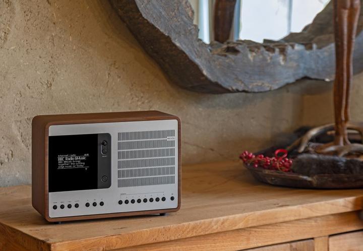 Actual product image Revo SuperConnect (Web radio, DAB+, Bluetooth, Wi-Fi)