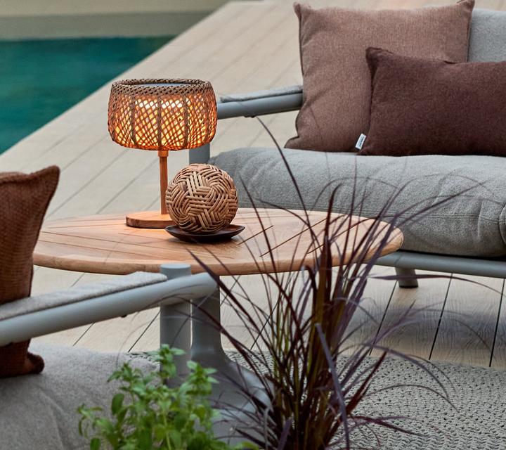 Actual product image Cane-line Illusion Glow Table Lamp Small, Lampe sans fil Solaire, module LED inclus (IP44)