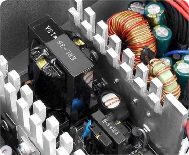 Immagine prodotto Thermaltake Litepower RGB (550 W)