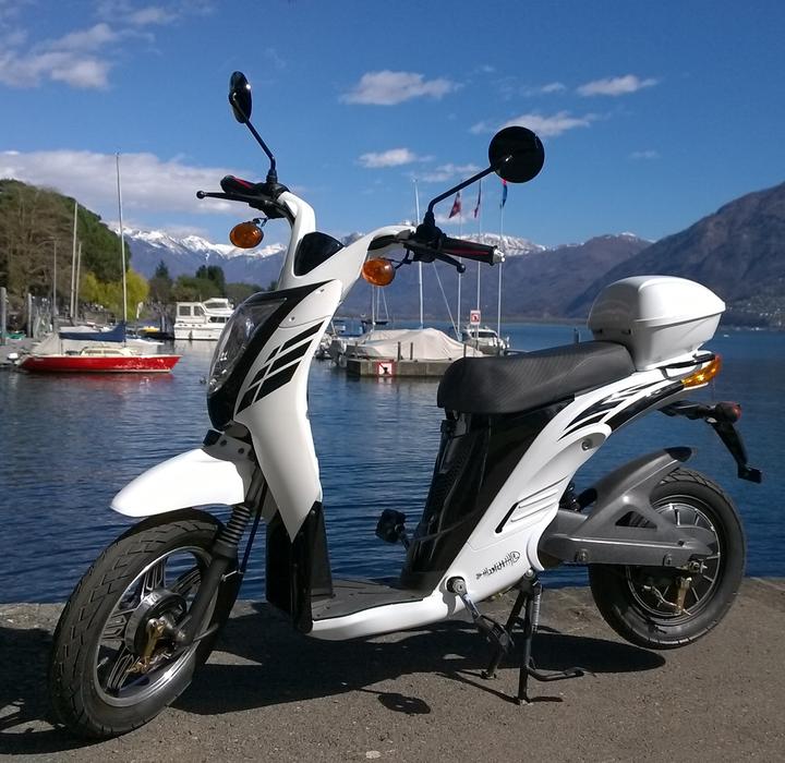 Actual product image Hitec Htcm 500 (25 km/h, 500 W)