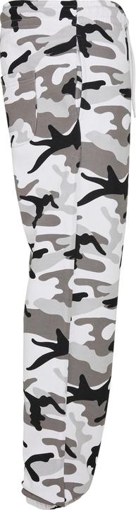 Actual product image Urban Classics Basic Camo Sweatpants 2.0 - 15327 (S)