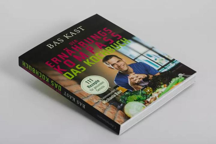 Actual product image Der Ernährungskompass - Das Kochbuch (German, Bas Chest, 2019)