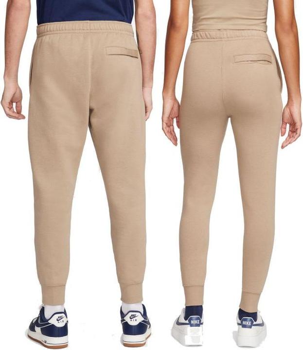 Actual product image Nike NSW Club Jogginghosen (188)