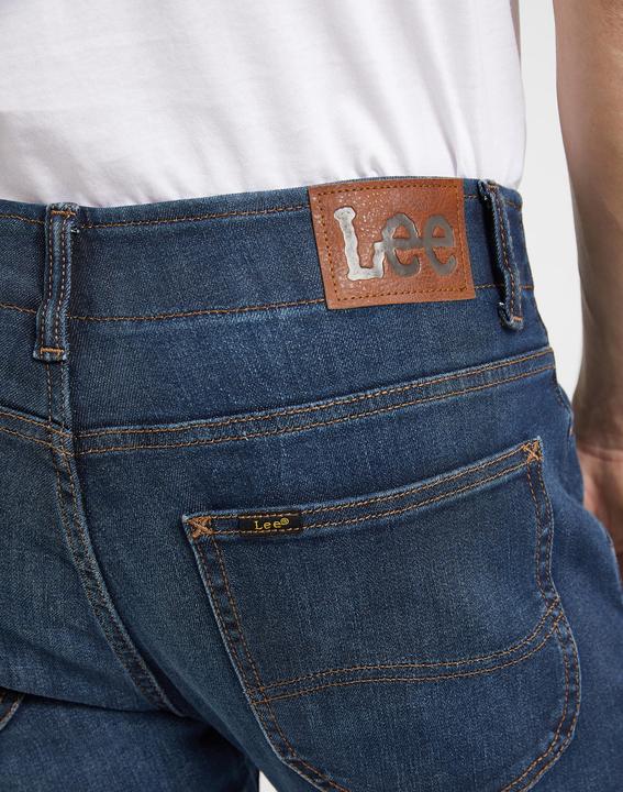 Actual product image Lee Extreme Motion Slim Mvp (W40/L30)
