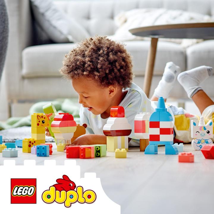 Actual product image LEGO Creative Building Time 10978 (10978)