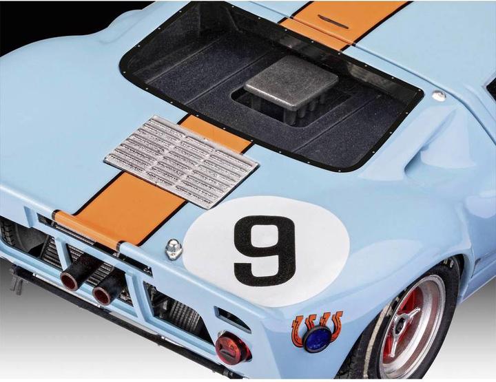 Actual product image Revell Ford GT40 Le Mans 1968