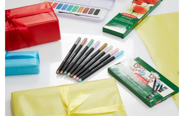 Actual product image Derwent Watercolor Watercolour Pan Set Multicolor (Multicoloured)