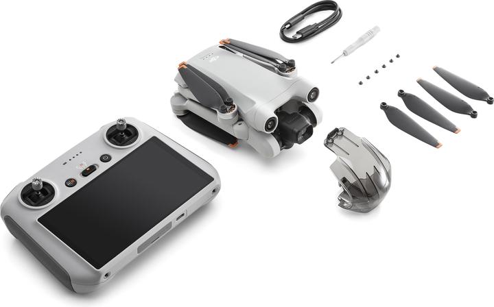 Actual product image DJI Mini 3 Pro with RC Controller (34 min, 249 g, 48 Mpx)