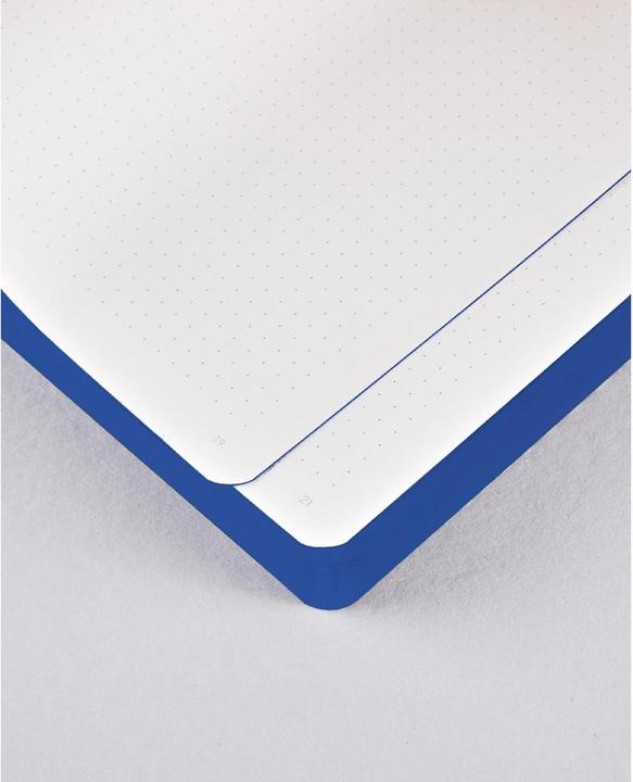 Produktbild Nuuna A Line Is A Dot (165 x 220 mm, Gepunktet, Weicher Einband)