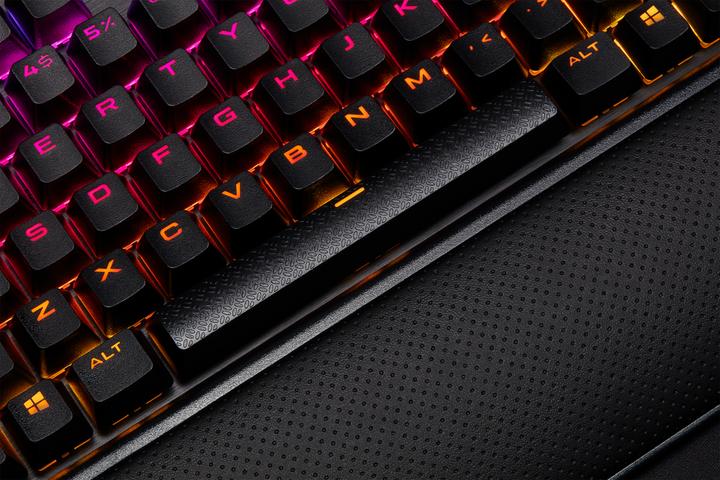 Image du produit Corsair K95 RGB Platinum XT (US, Filaire)