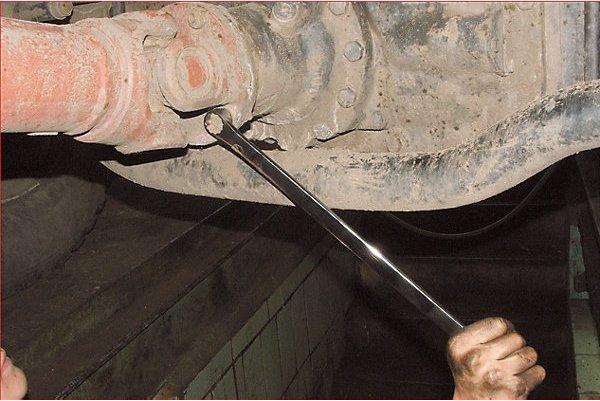 Actual product image KS Tools T-handle spark plug wrench